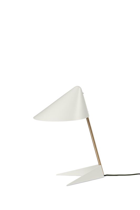 Ambience Table Warm Nordic